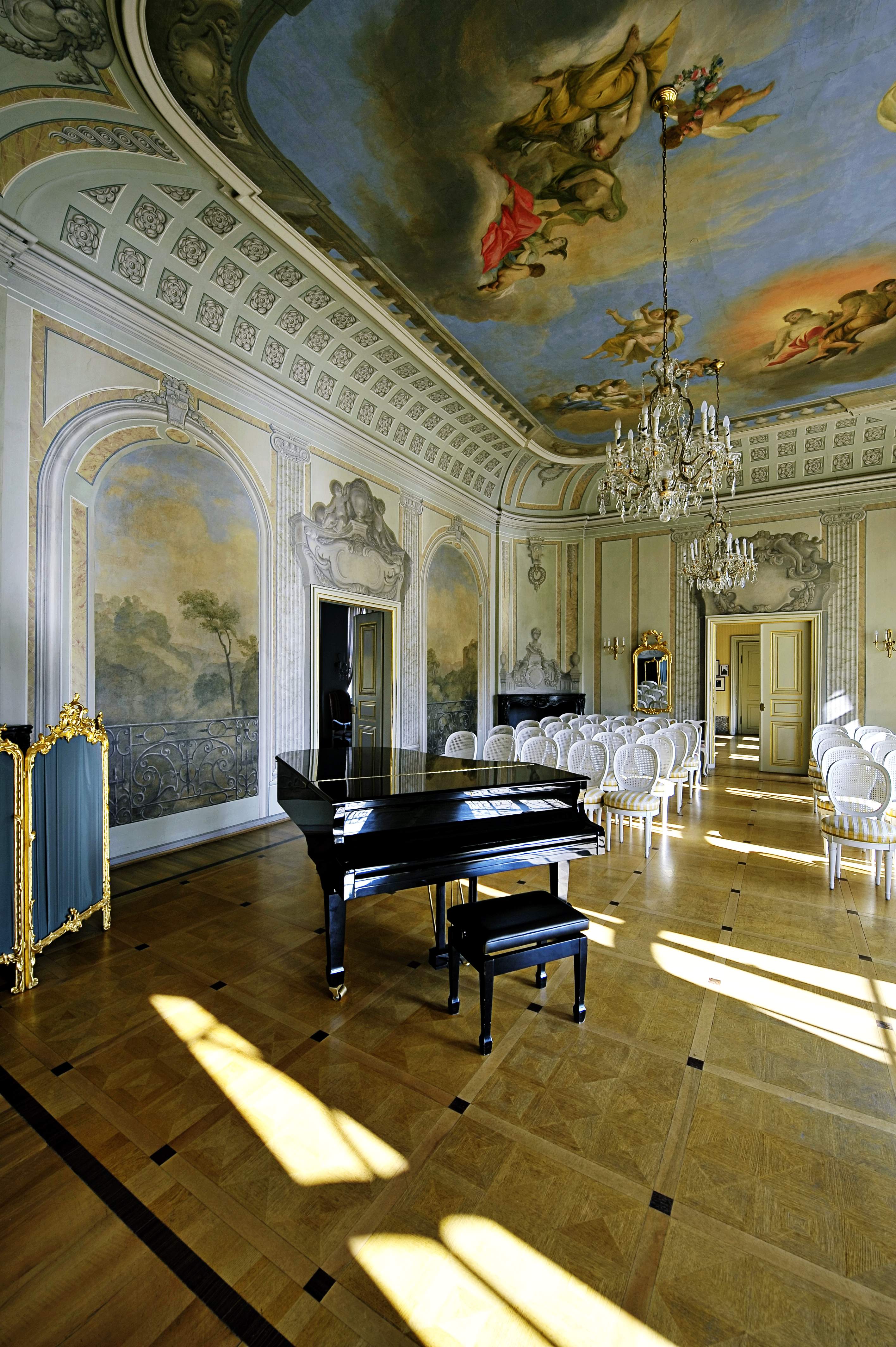 Bildname hier Bildname hier